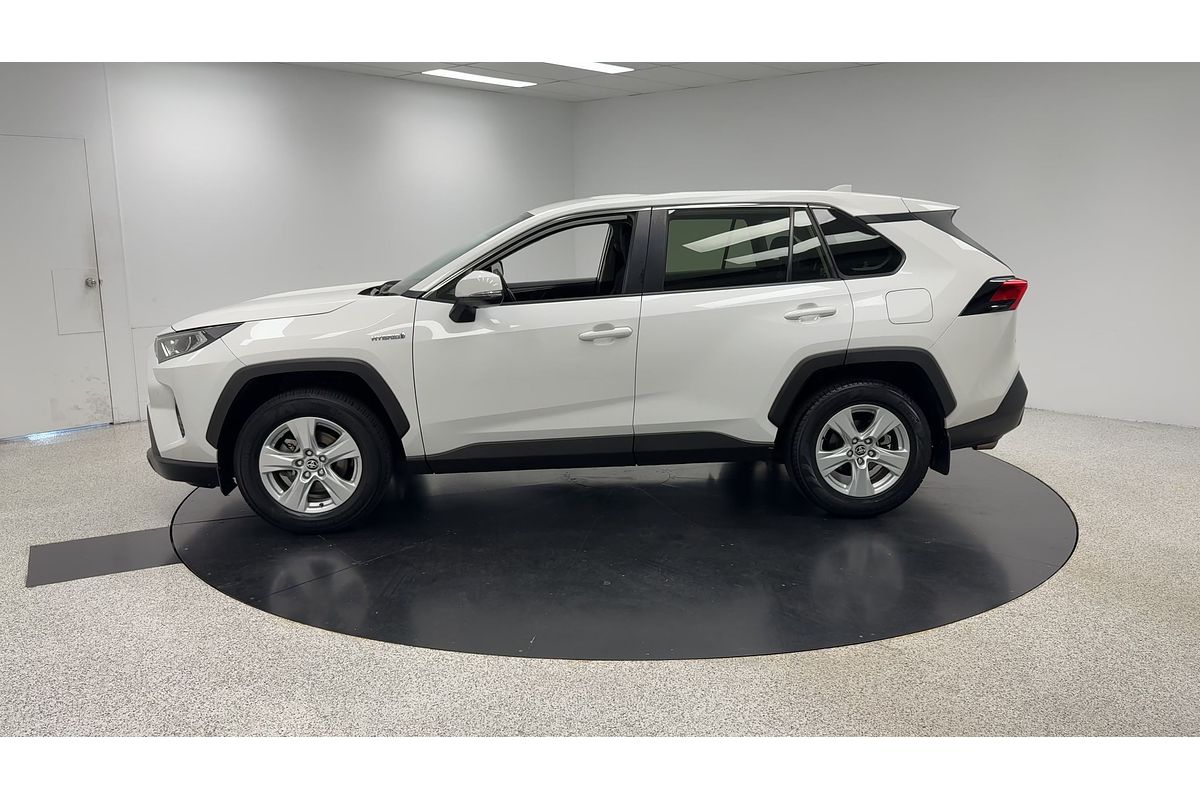 2020 Toyota RAV4 GX AXAH54R
