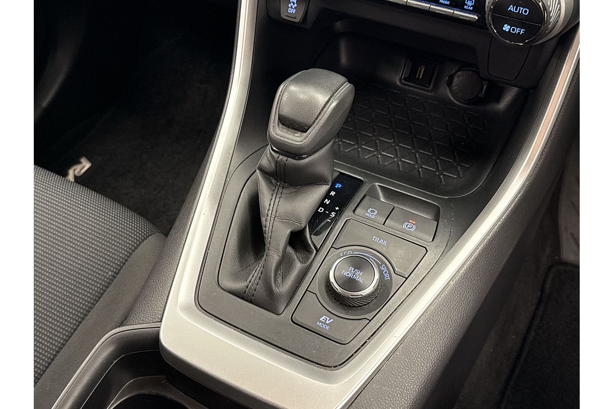 2020 Toyota RAV4 GX AXAH54R