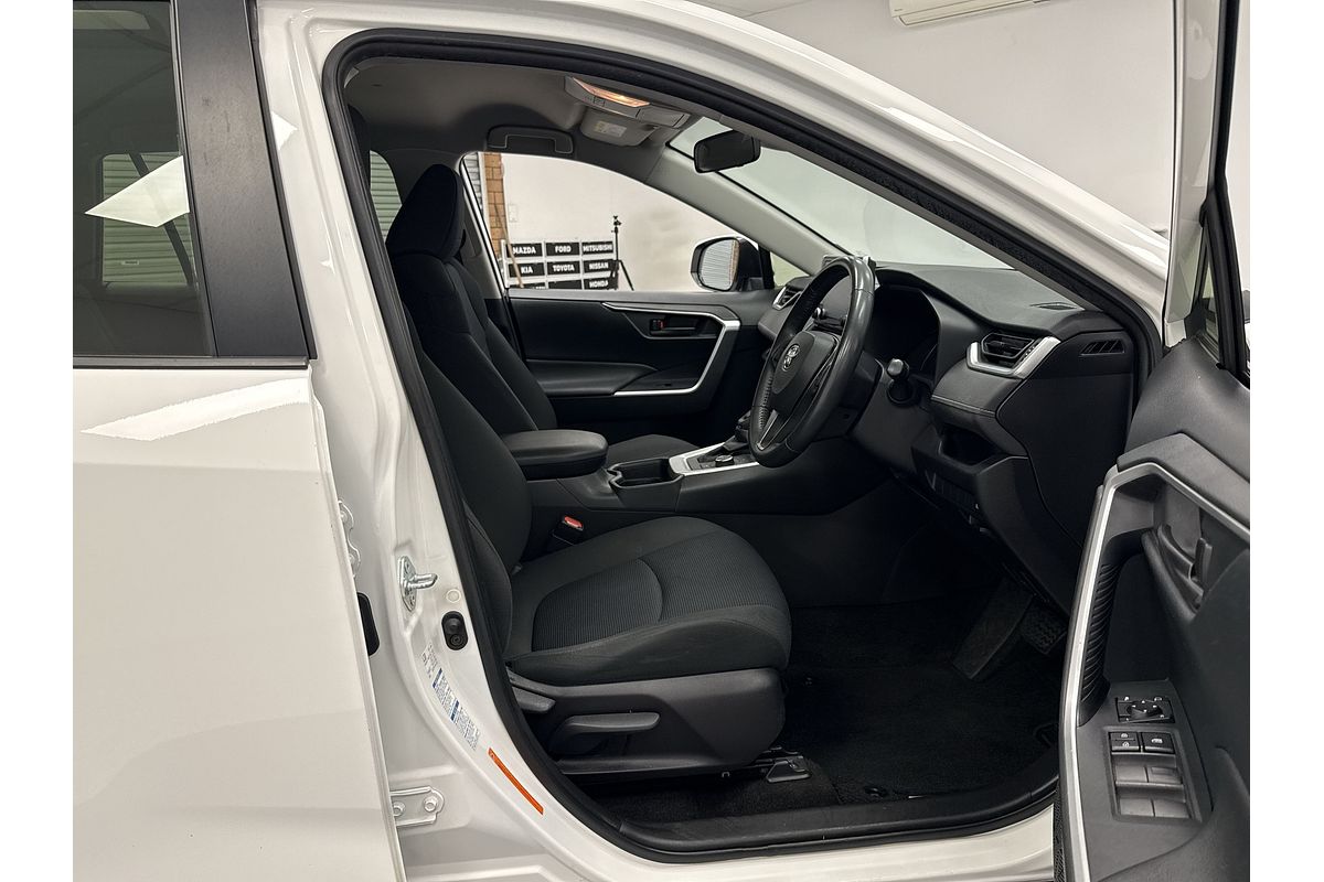 2020 Toyota RAV4 GX AXAH54R