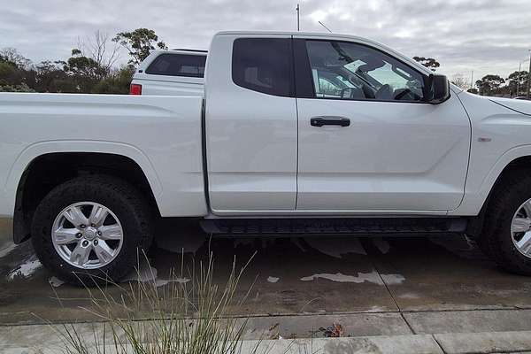 2024 Mitsubishi Triton GLX+ MV 4X4