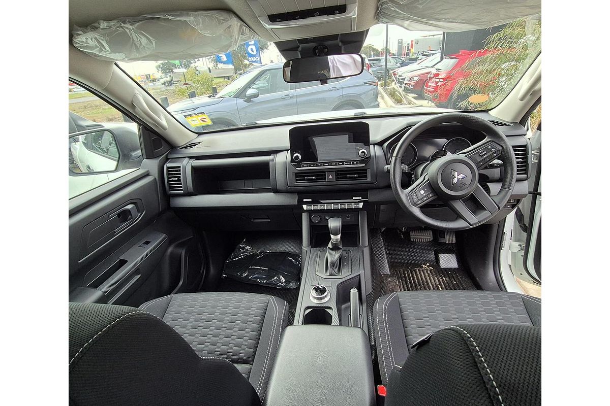 2024 Mitsubishi Triton GLX+ MV 4X4