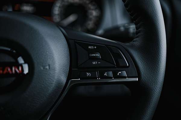 2025 Nissan Navara PRO-4X D23 4X4