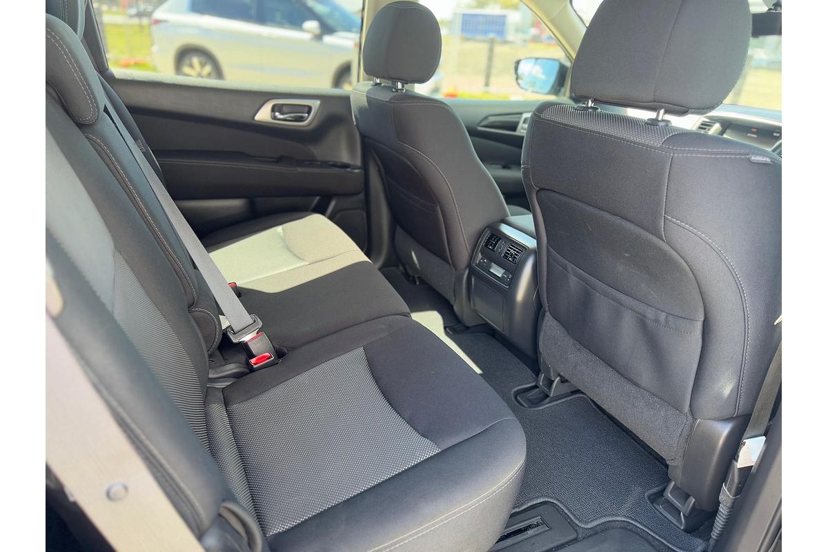 2017 Nissan Pathfinder ST R52 Series II