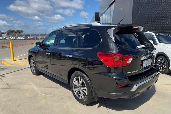 2017 Nissan Pathfinder ST R52 Series II