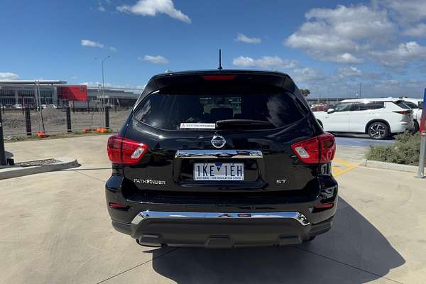 2017 Nissan Pathfinder ST R52 Series II