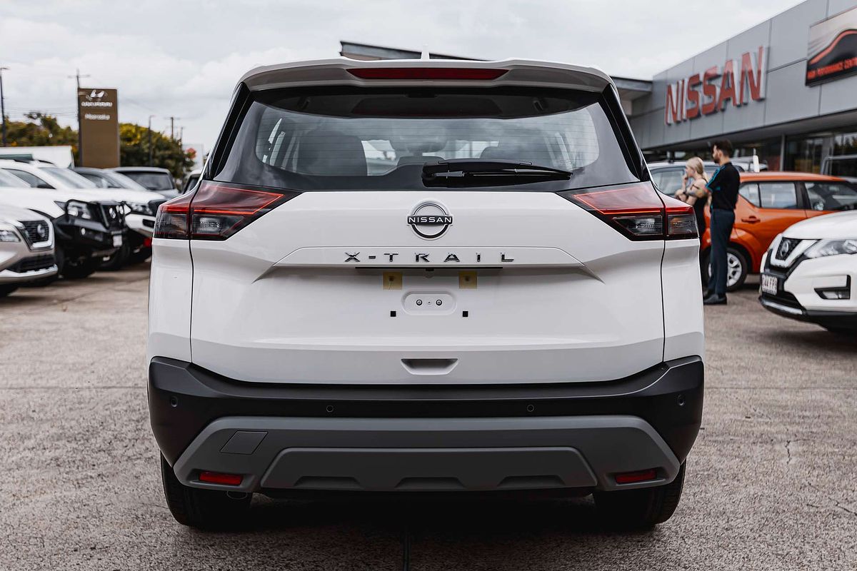2025 Nissan X-TRAIL ST T33