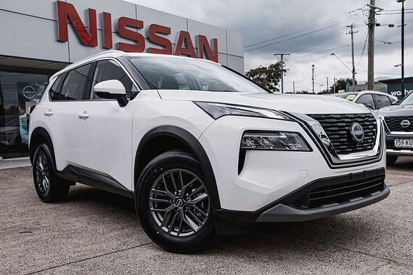 2025 Nissan X-TRAIL ST T33