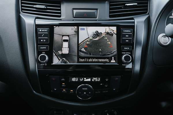 2025 Nissan Navara PRO-4X D23 4X4