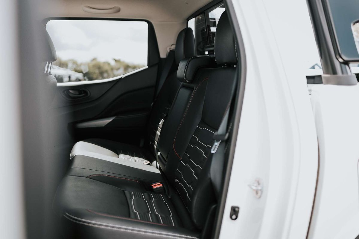 2025 Nissan Navara PRO-4X Warrior D23 4X4