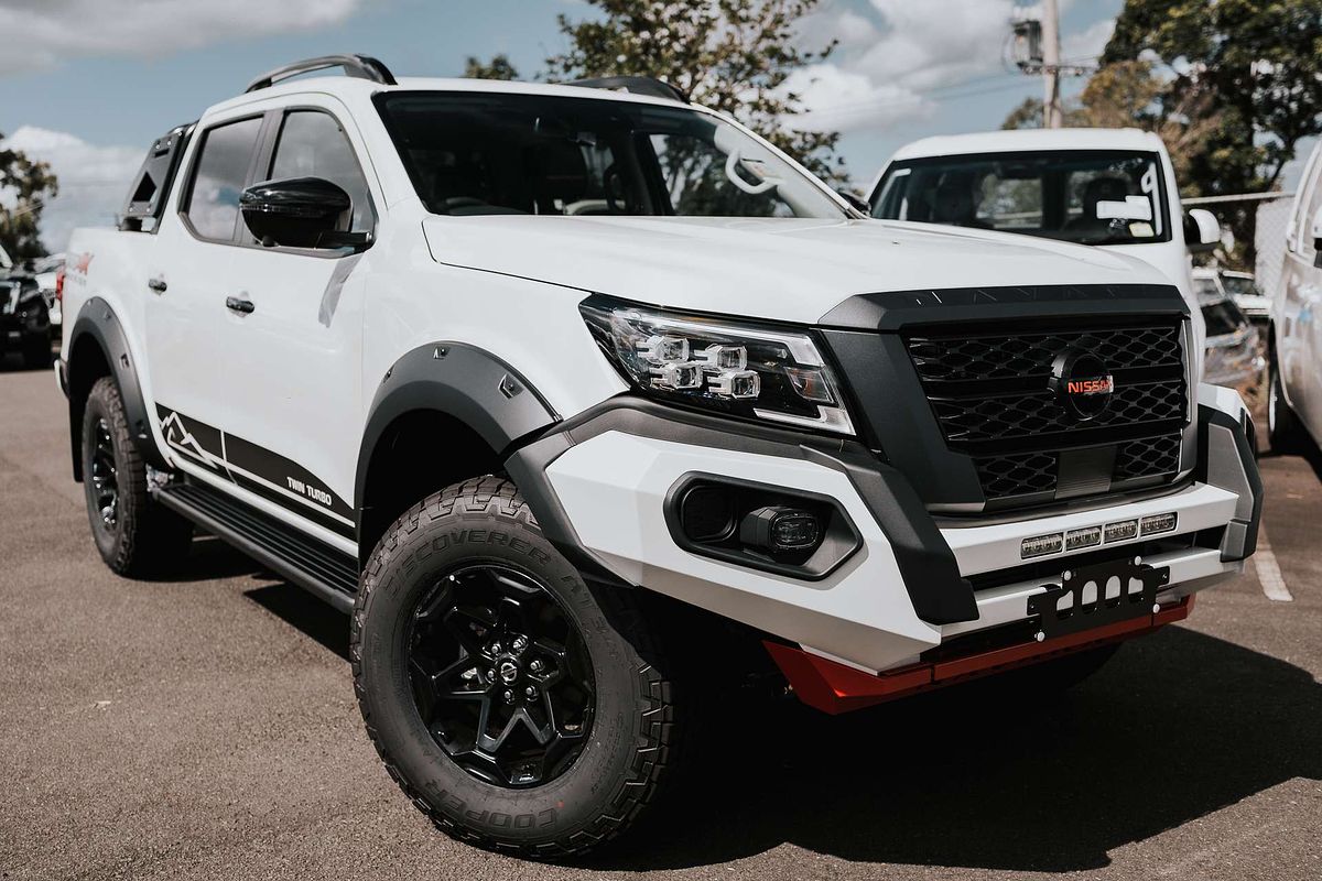 2025 Nissan Navara PRO-4X Warrior D23 4X4