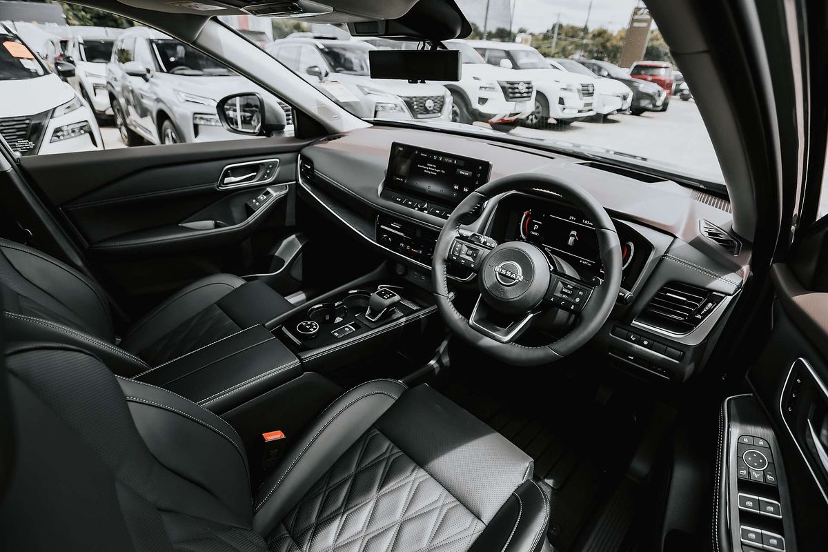2025 Nissan X-TRAIL Ti-L T33