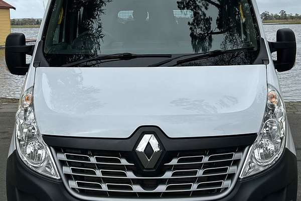 2018 Renault Master X62 LWB Mid Roof