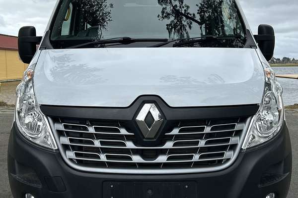2018 Renault Master X62 LWB Mid Roof