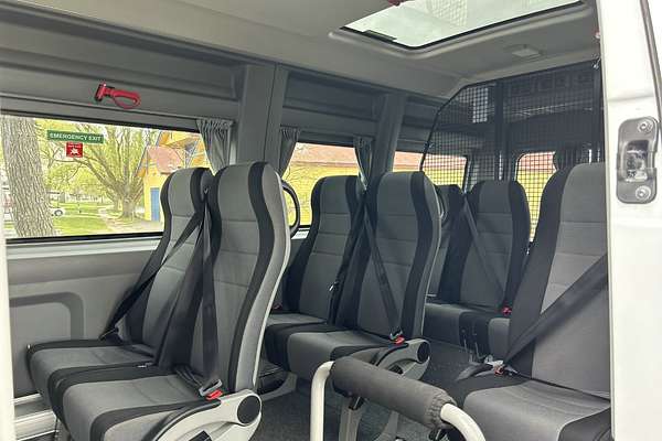 2018 Renault Master X62 LWB Mid Roof