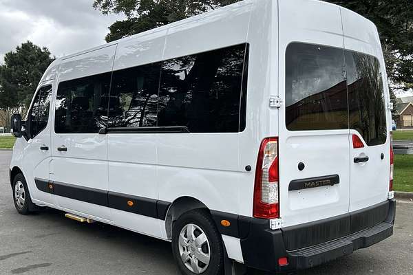2018 Renault Master X62 LWB Mid Roof