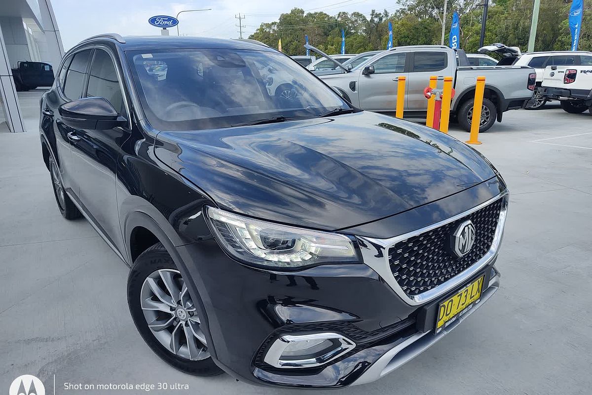 2022 MG HS Vibe SAS23