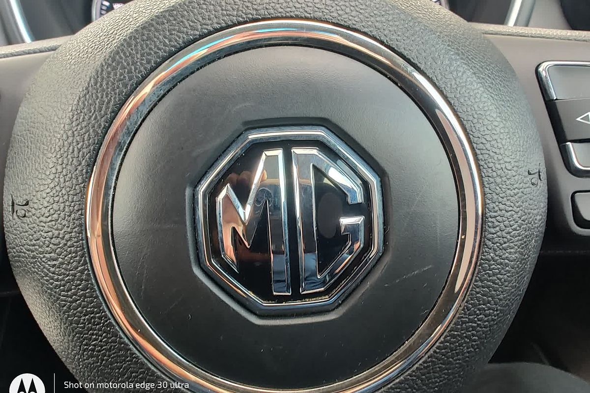 2022 MG HS Vibe SAS23