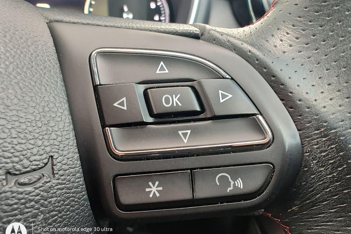 2022 MG HS Vibe SAS23