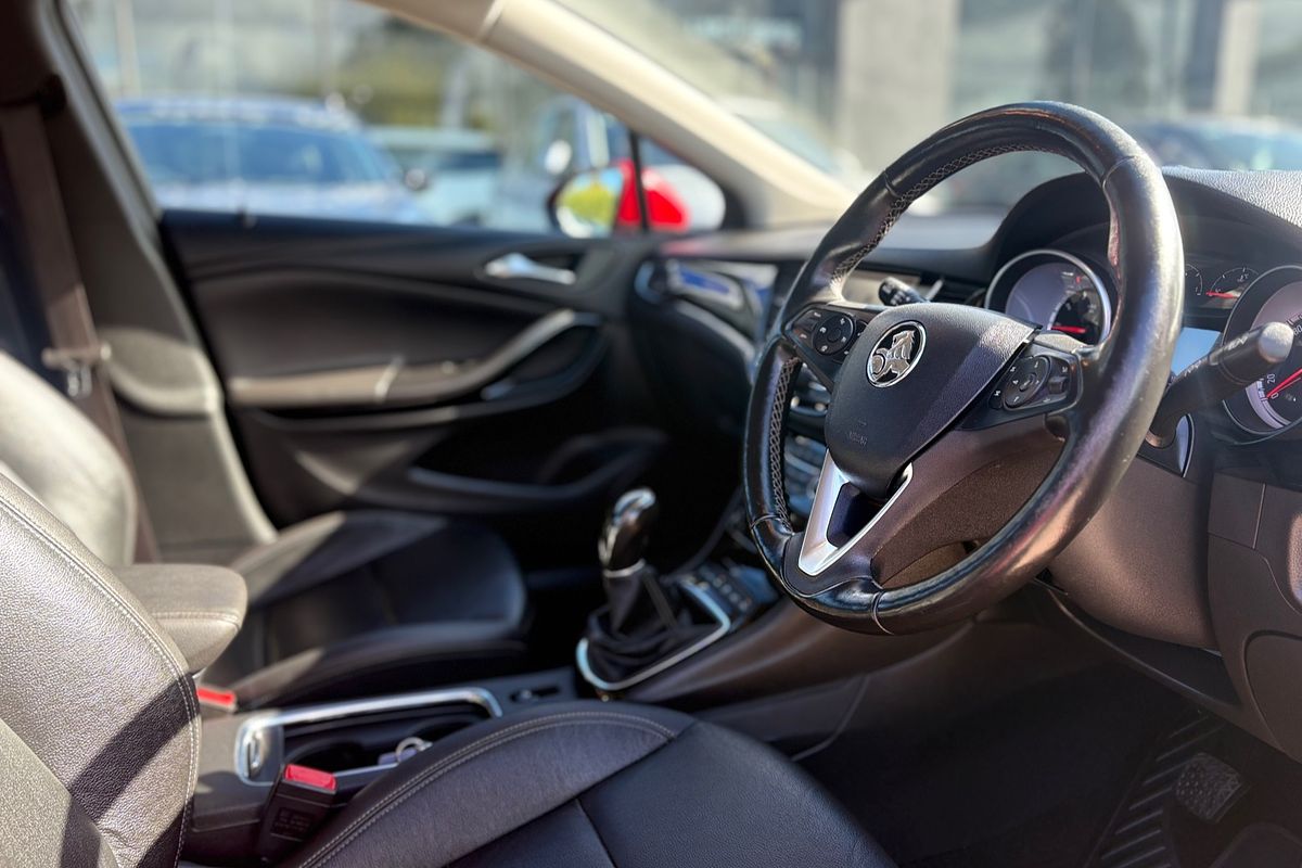 2018 Holden Astra RS-V BK