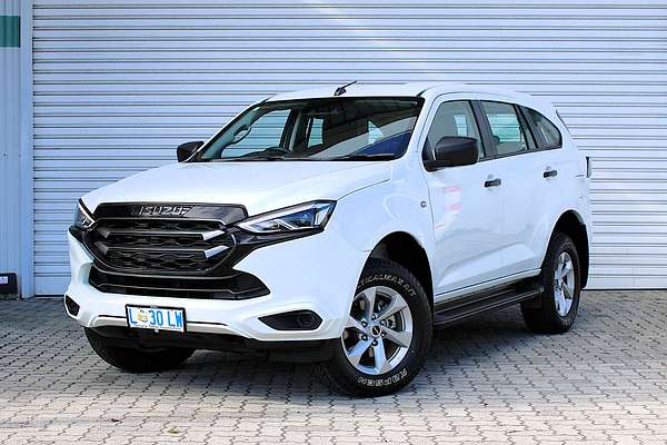 2024 Isuzu MU-X LS-M
