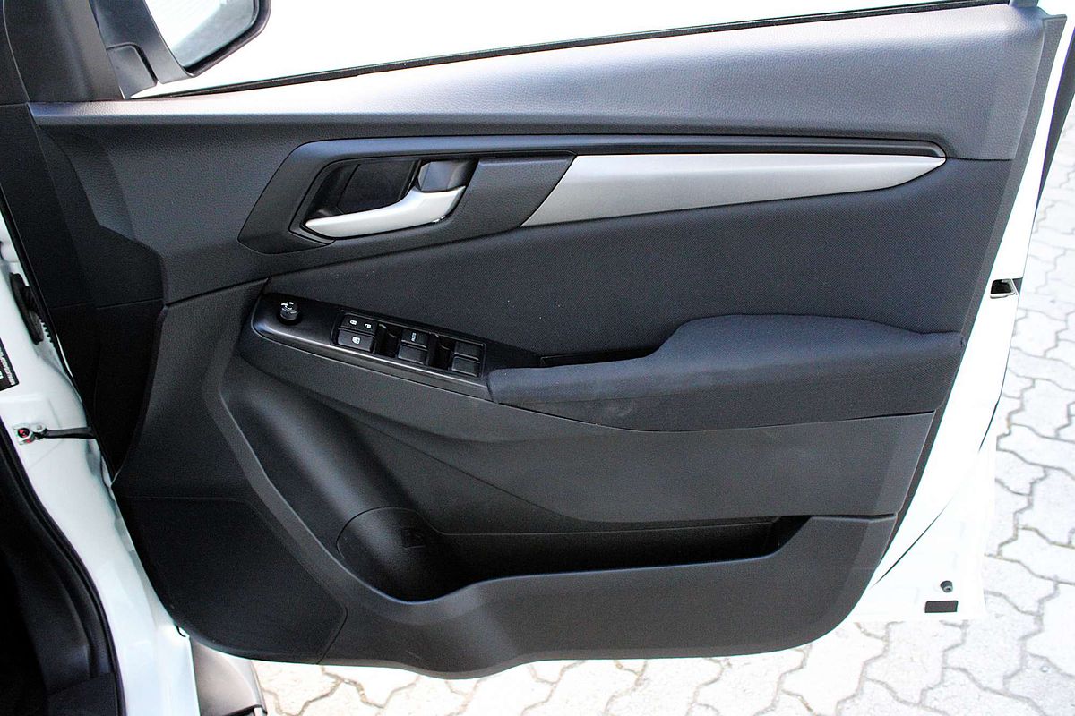 2024 Isuzu MU-X LS-M