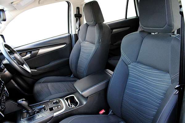 2024 Isuzu MU-X LS-M