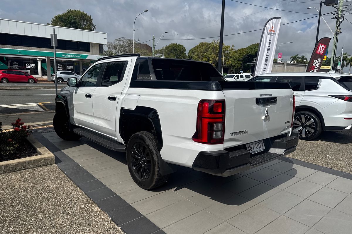 2025 Mitsubishi Triton GSR MV 4X4