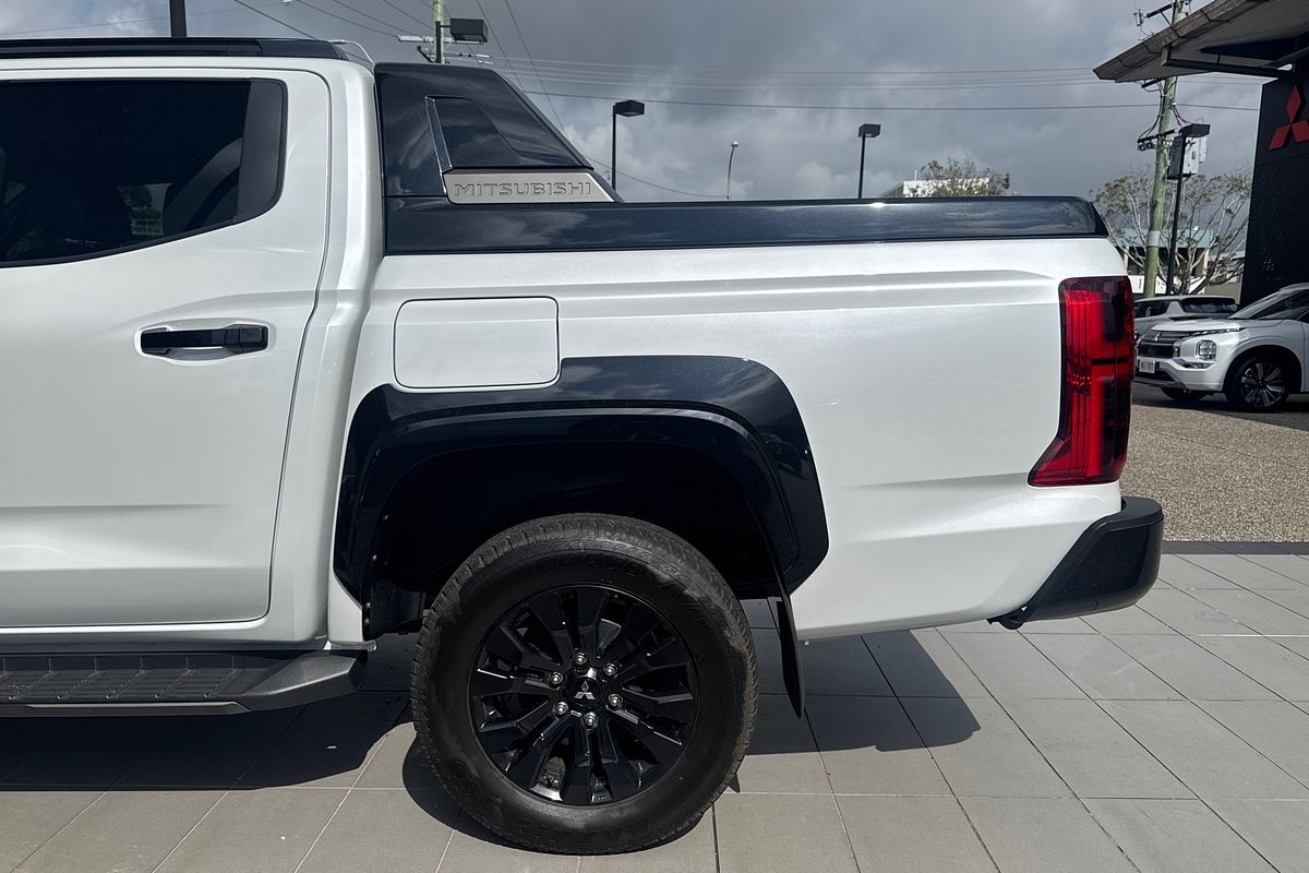 2025 Mitsubishi Triton GSR MV 4X4