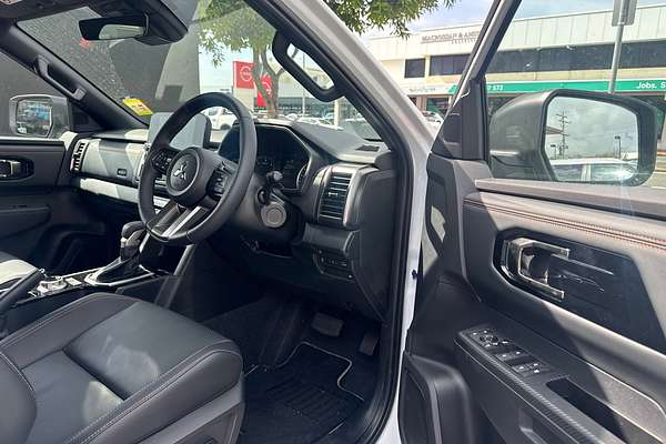 2025 Mitsubishi Triton GSR MV 4X4