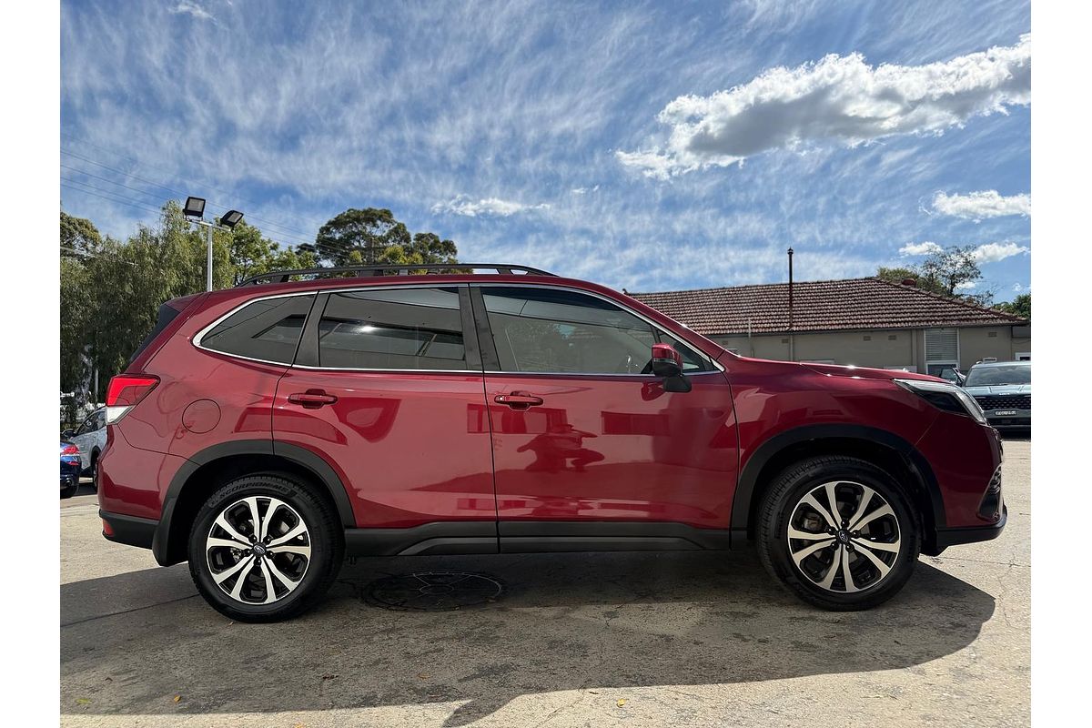 2021 Subaru Forester 2.5i Premium S5