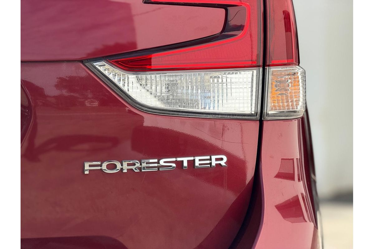 2021 Subaru Forester 2.5i Premium S5