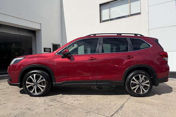 2021 Subaru Forester 2.5i Premium S5