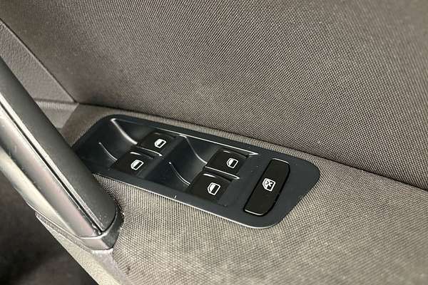 2015 Volkswagen Golf 90TSI 7