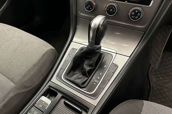 2015 Volkswagen Golf 90TSI 7