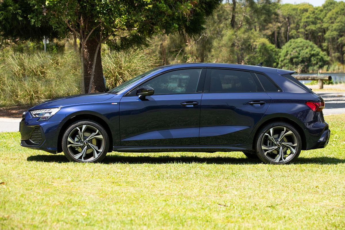 2025 Audi A3 35 TFSI S line GY