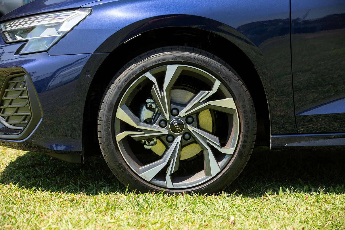 2025 Audi A3 35 TFSI S line GY