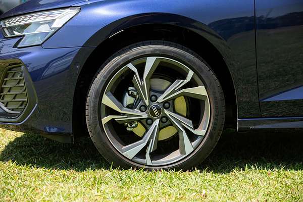 2025 Audi A3 35 TFSI S line GY