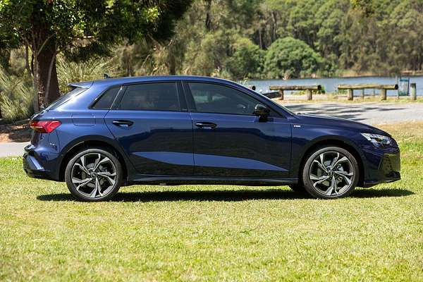 2025 Audi A3 35 TFSI S line GY