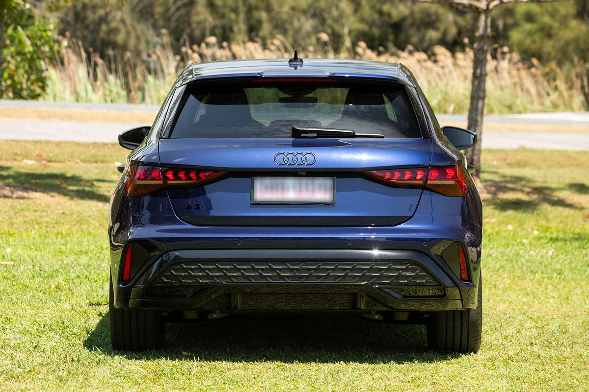 2025 Audi A3 35 TFSI S line GY