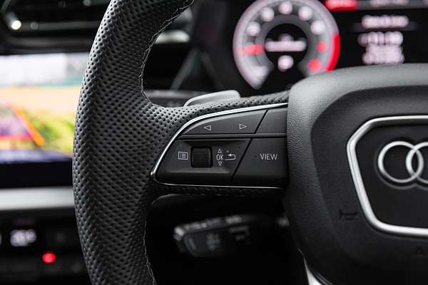 2025 Audi A3 35 TFSI S line GY