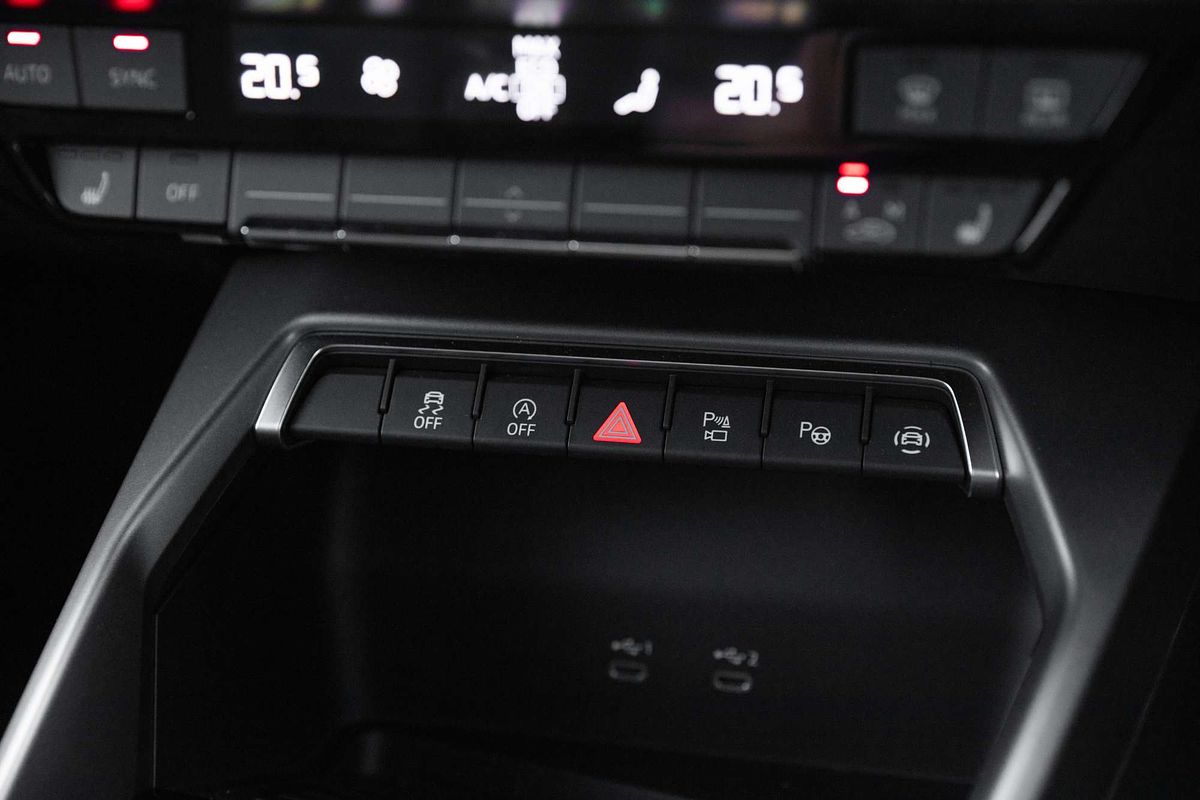 2025 Audi A3 35 TFSI S line GY