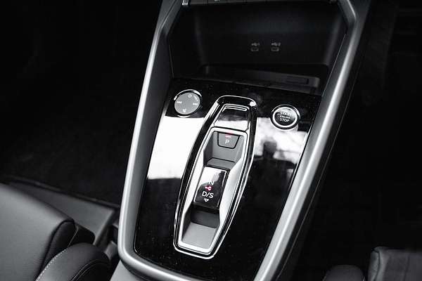 2025 Audi A3 35 TFSI S line GY