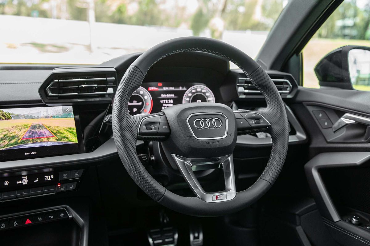 2025 Audi A3 35 TFSI S line GY