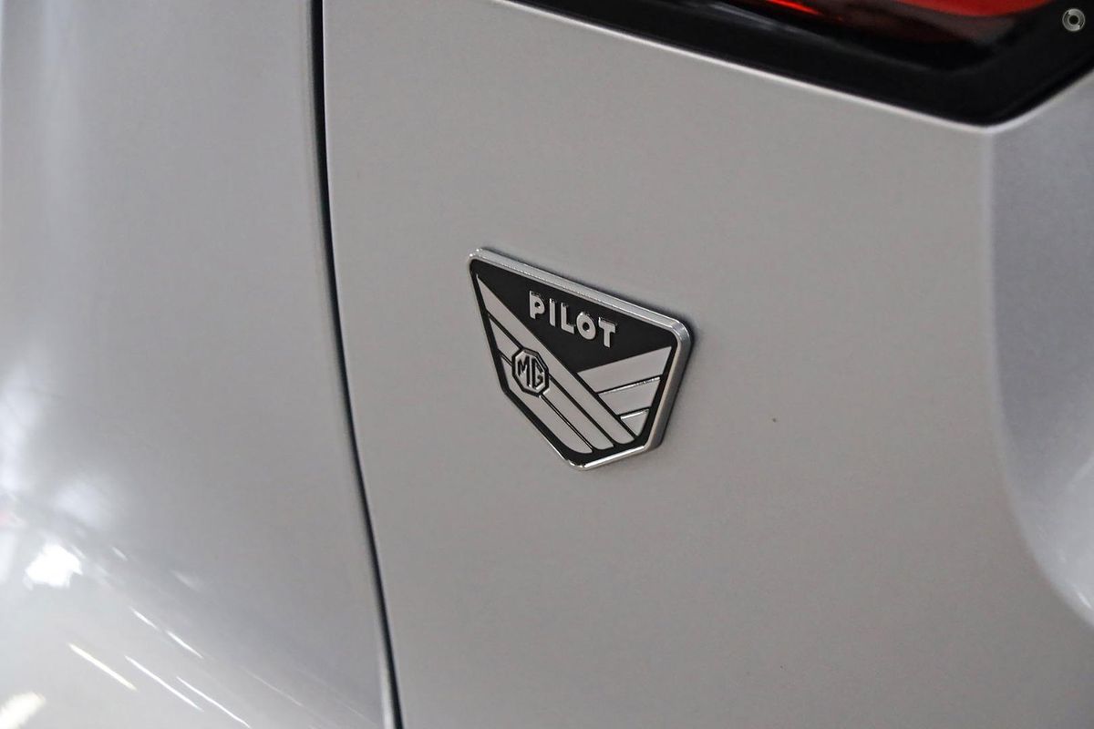 2022 MG HS Vibe SAS23