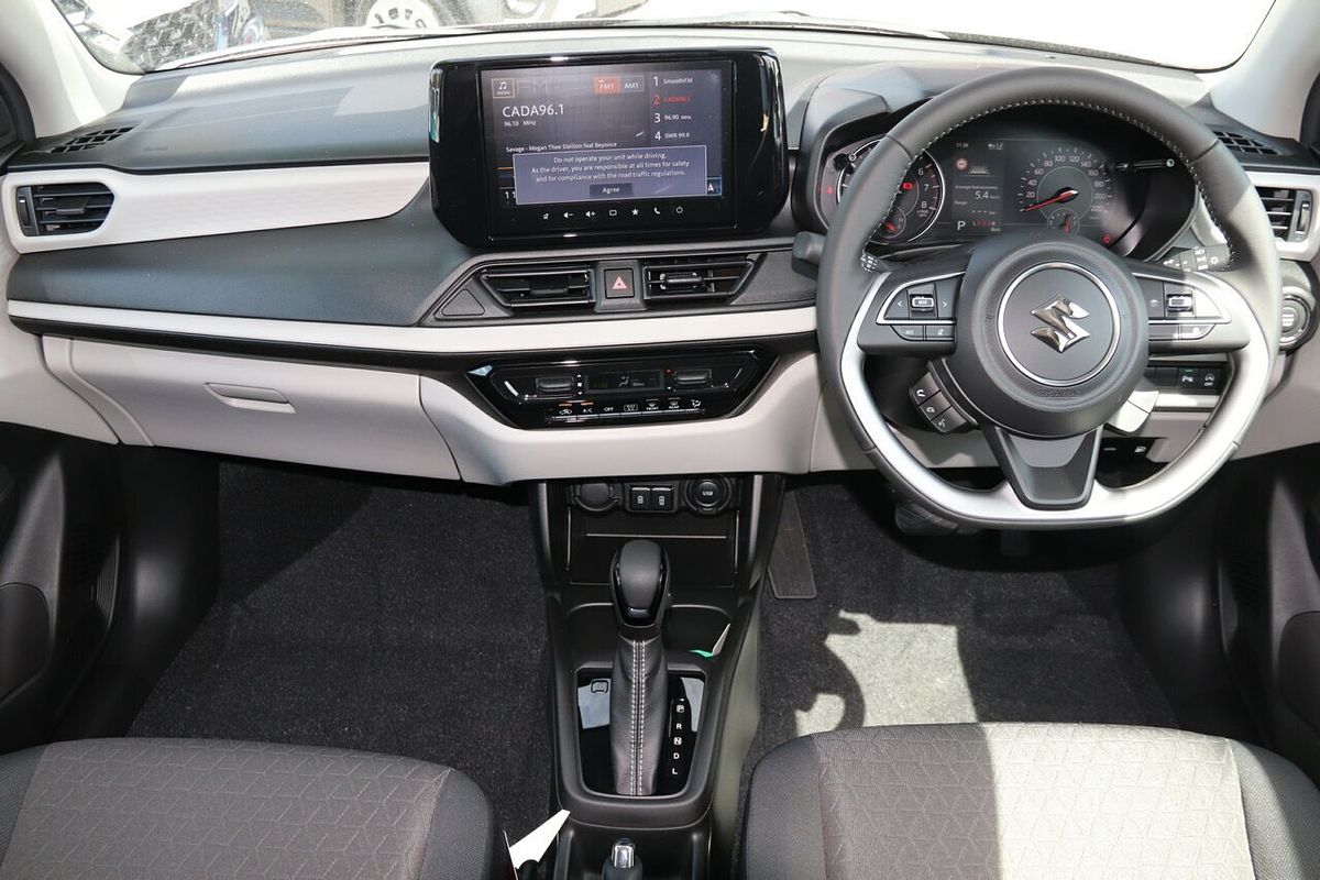 2025 Suzuki Swift Hybrid Plus UZ
