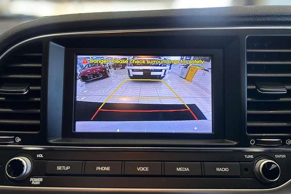 2018 Hyundai Elantra Active AD