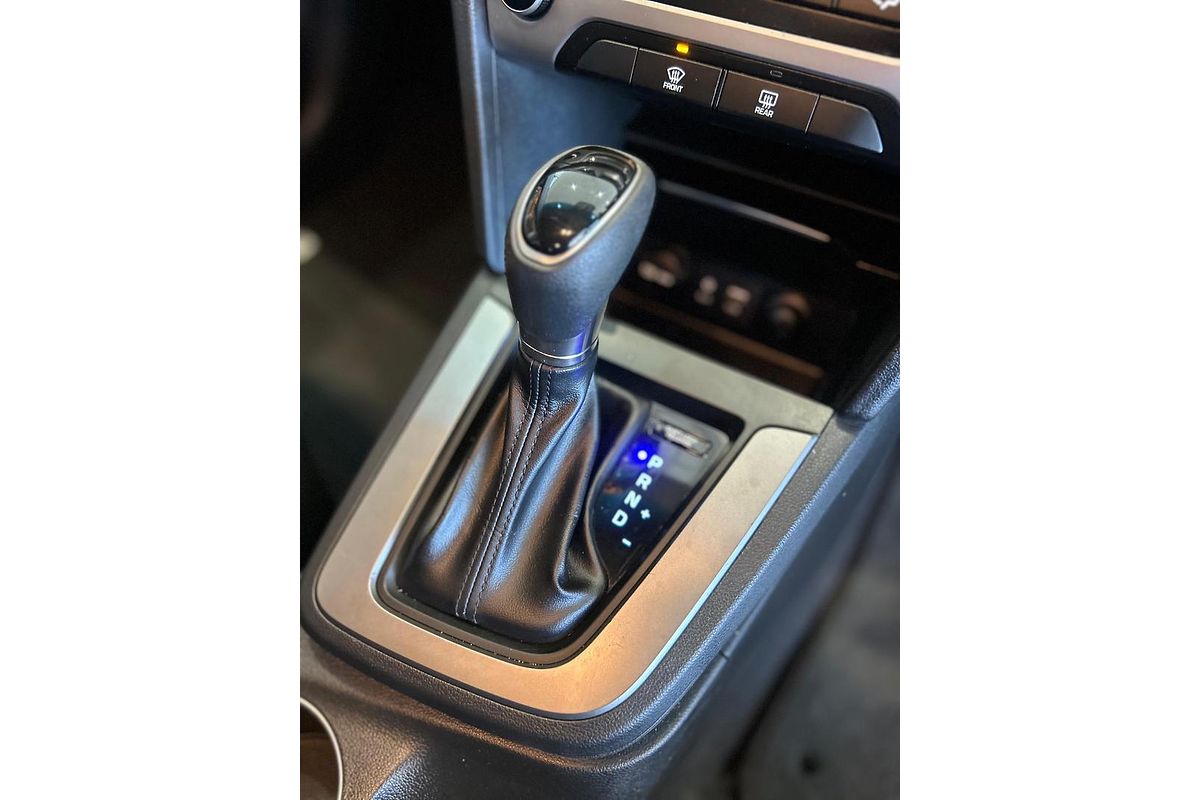 2018 Hyundai Elantra Active AD