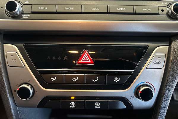 2018 Hyundai Elantra Active AD