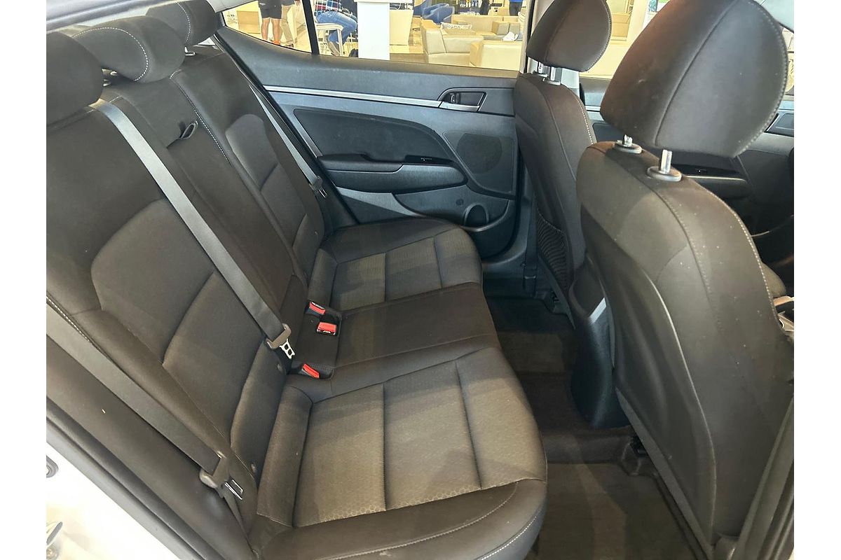 2018 Hyundai Elantra Active AD