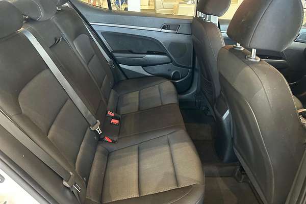 2018 Hyundai Elantra Active AD